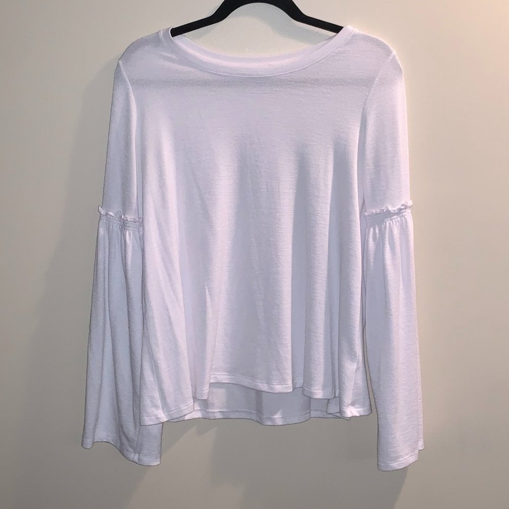 Bat-wing long-sleeve shirt